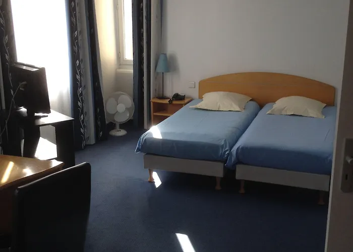 Отель Amadeus Саргемин