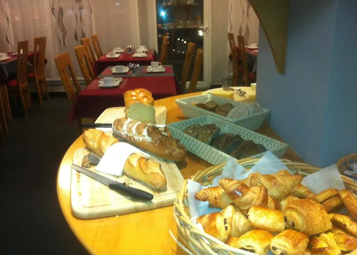 Amadeus Отель Саргемин